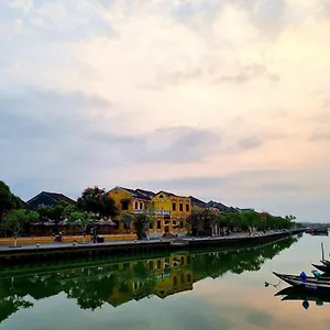 Center Town Vietnam